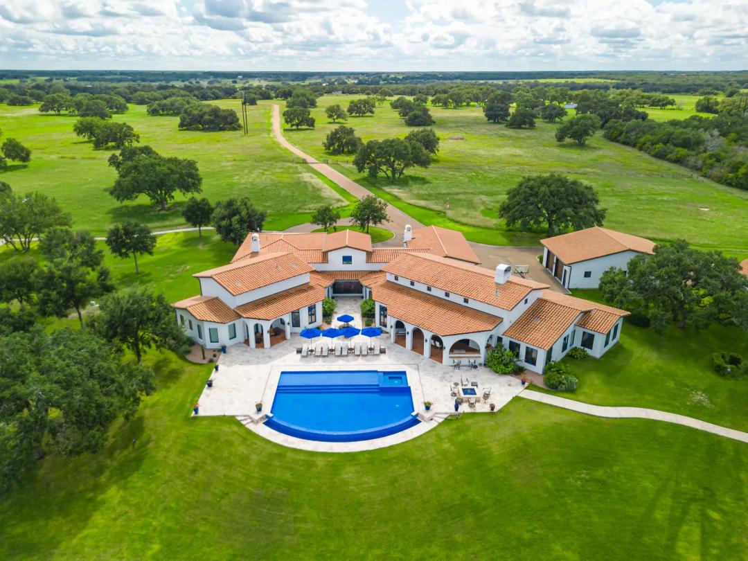 Casa de Azul Ranch