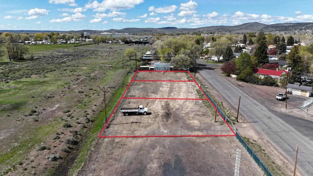 Eastern Oregon Commercial Lots - Three Available