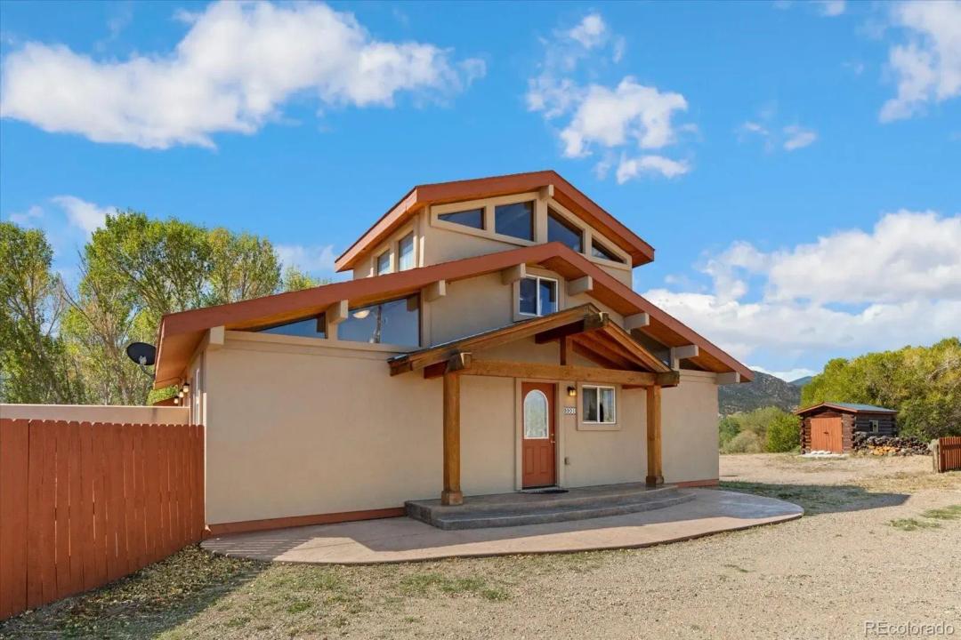 9901 County Road 120, Salida