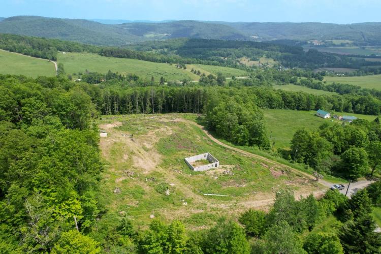 2+ Acres with VIEWS