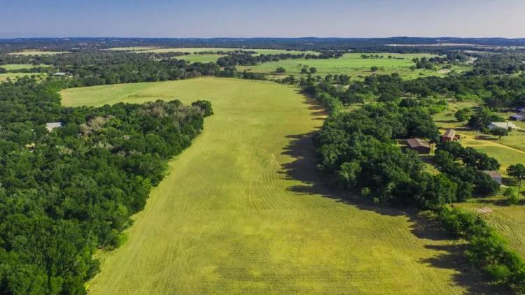 27 Acres - Texas Wine Trail
