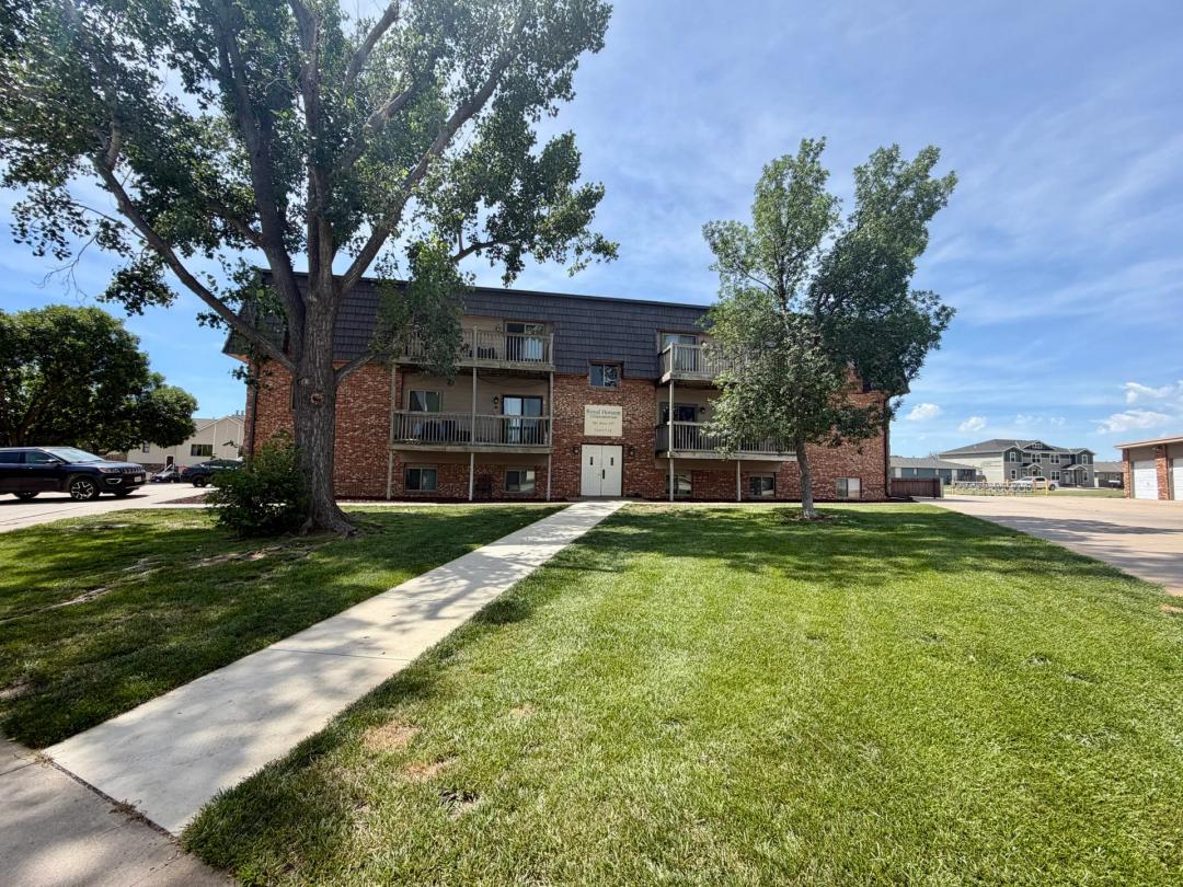 Royal Horizon Condo – Unit 12