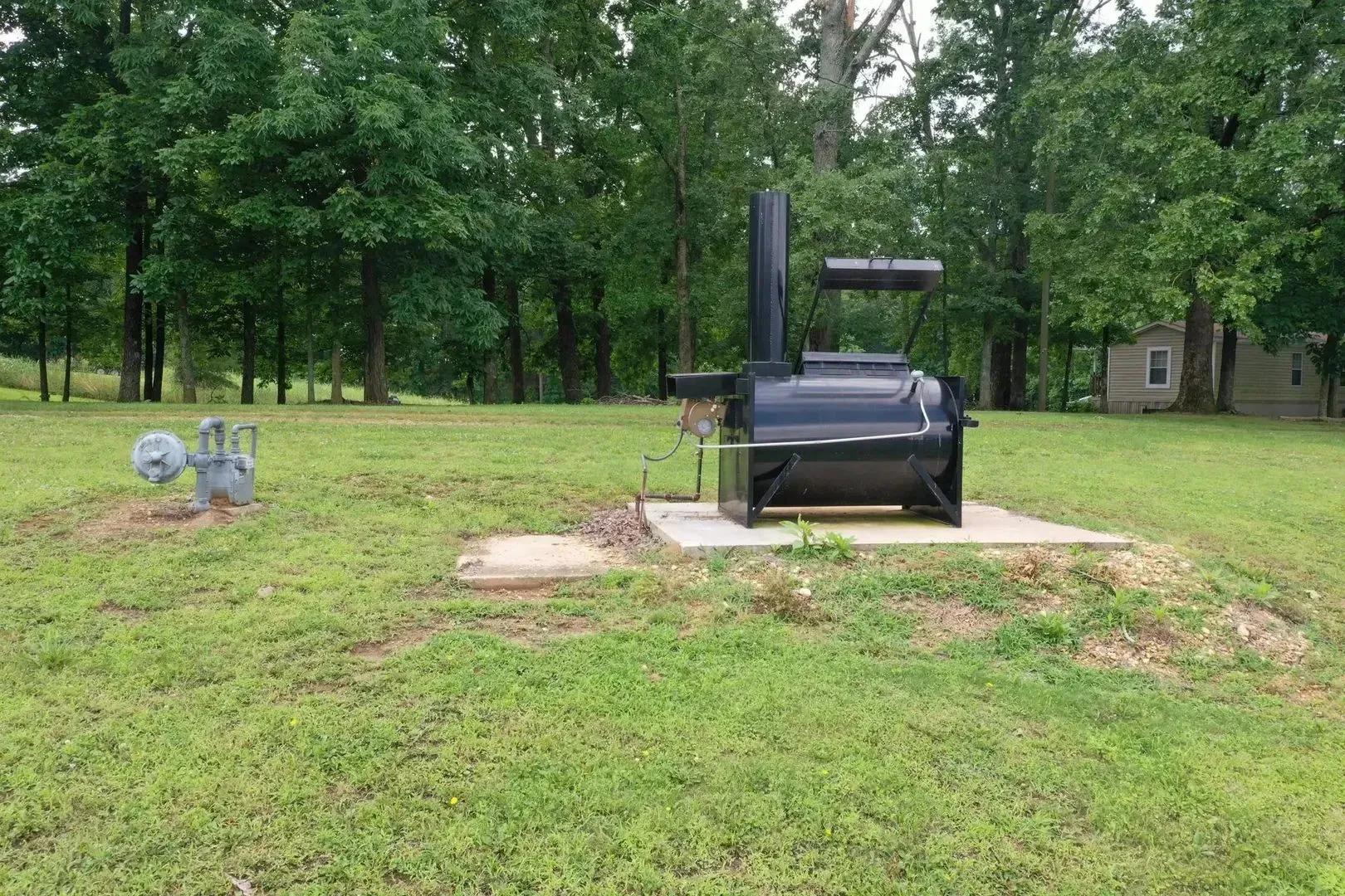 24260555-21