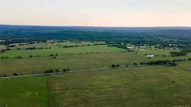 5 Boat Ramp Road Eufaula, OK 74432