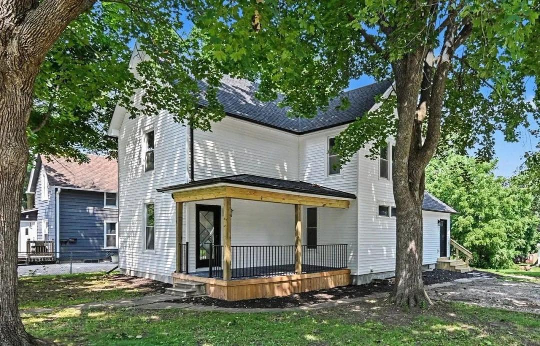 Listing #19632 - Indianola, IA