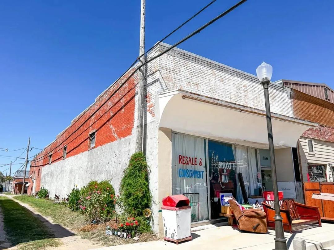 130 S. Main Street | Groveton, Texas
