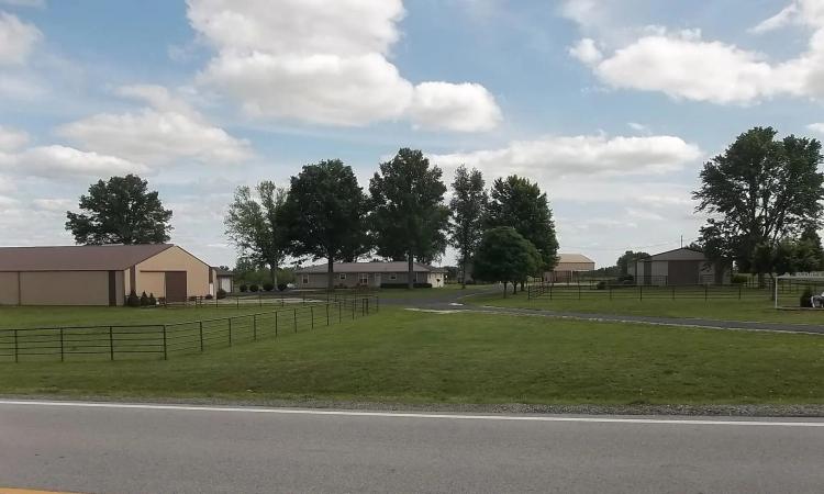 Exceptional 8-Acre Horse Farm in Chanute, KS for Sale