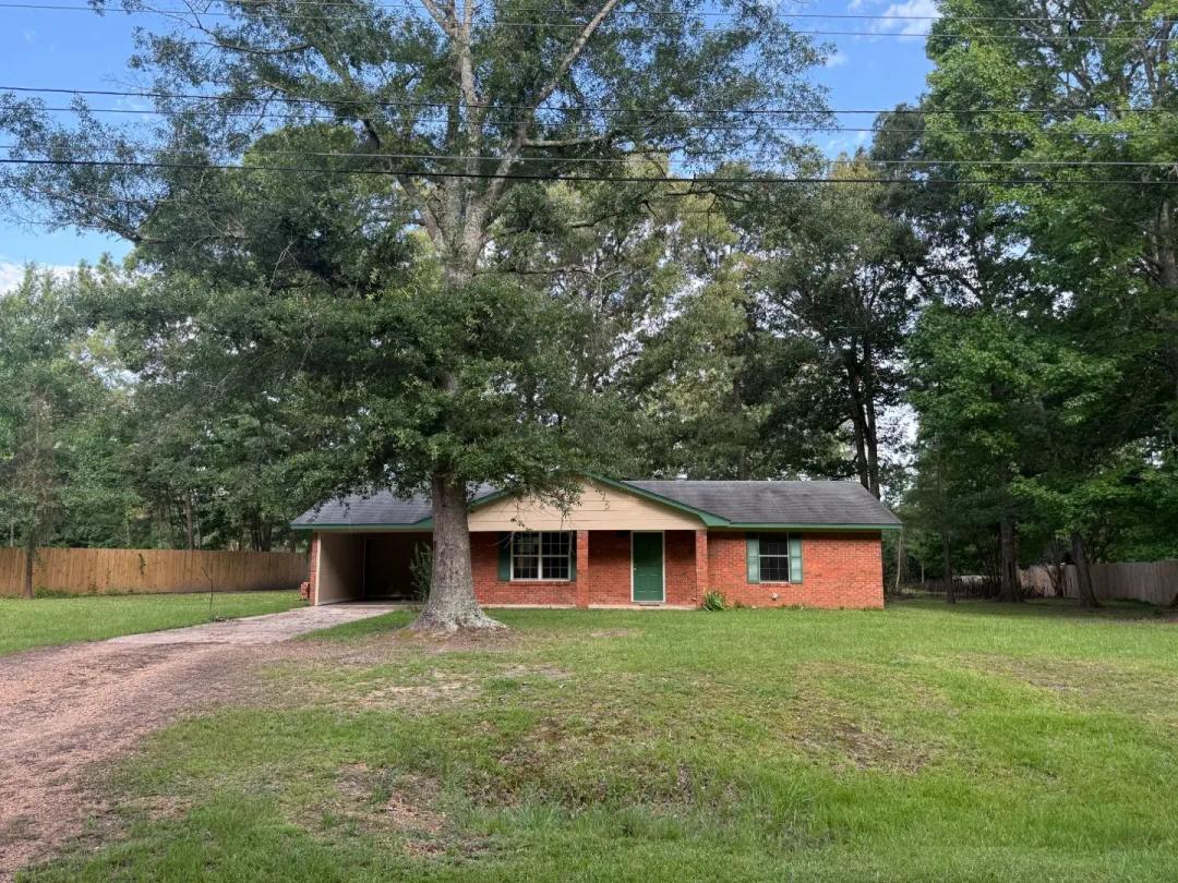 1 Acre with a Home in Winston County, MS 