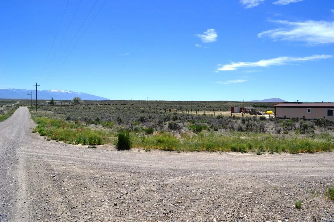 Humboldt Acres - Corner Lot - Power Available 