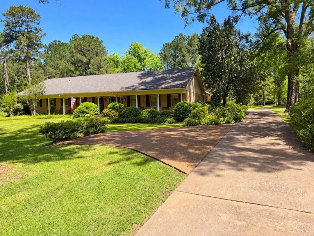 Beautiful Home with Acreage &amp; Conveniences of Town