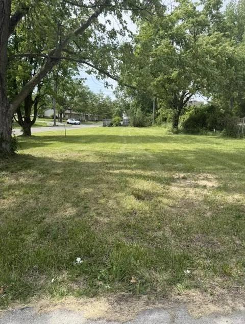 AUCTION-CORNER LOT LOCATED IN THE VILLAGE OF GREENFIELD OHIO