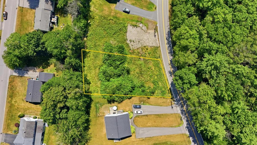 0.32 Acres at 98 Shadagee Road