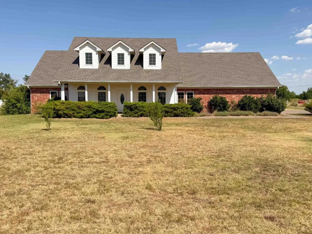 3 Bed, 2.5 Bath, 11 Acres, horse Barn, Storage Shed, Arena & More!