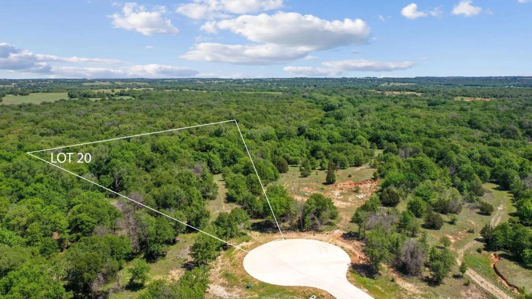 3056 Creekwood Terrace, Poolville, Texas 76487