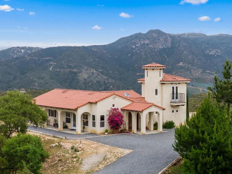 Hacienda del Sol
