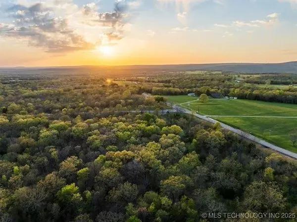 2 Hwy 101 Muldrow, OK 74948