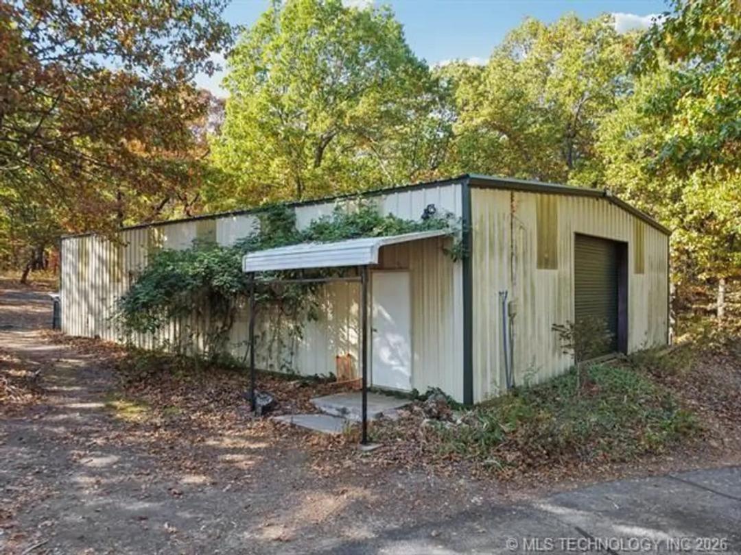 3537 NE 4448 Drive, Spavinaw, OK 74366