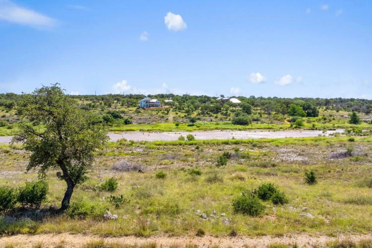 620 Rio Vista, Johnson City, TX