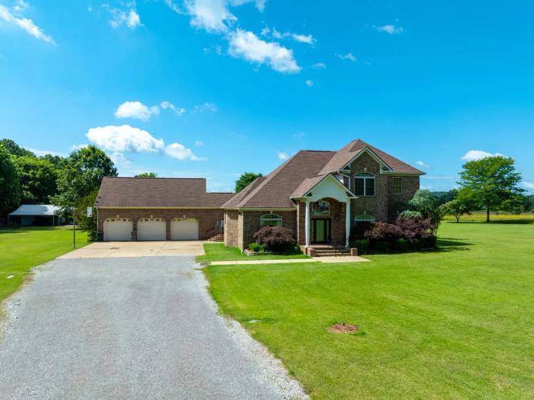 Large Estate, Custom Brick Home, 3 Bed 3.5 Bath, Shop, 4 +/- Acres, Batesville, Arkansas