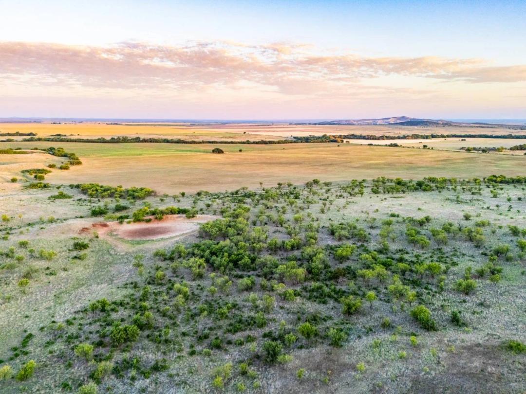 160.00 Acres at 0000 E 1440 Rd
