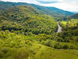Freshwater Costa Rica Hacienda Los Gauchos