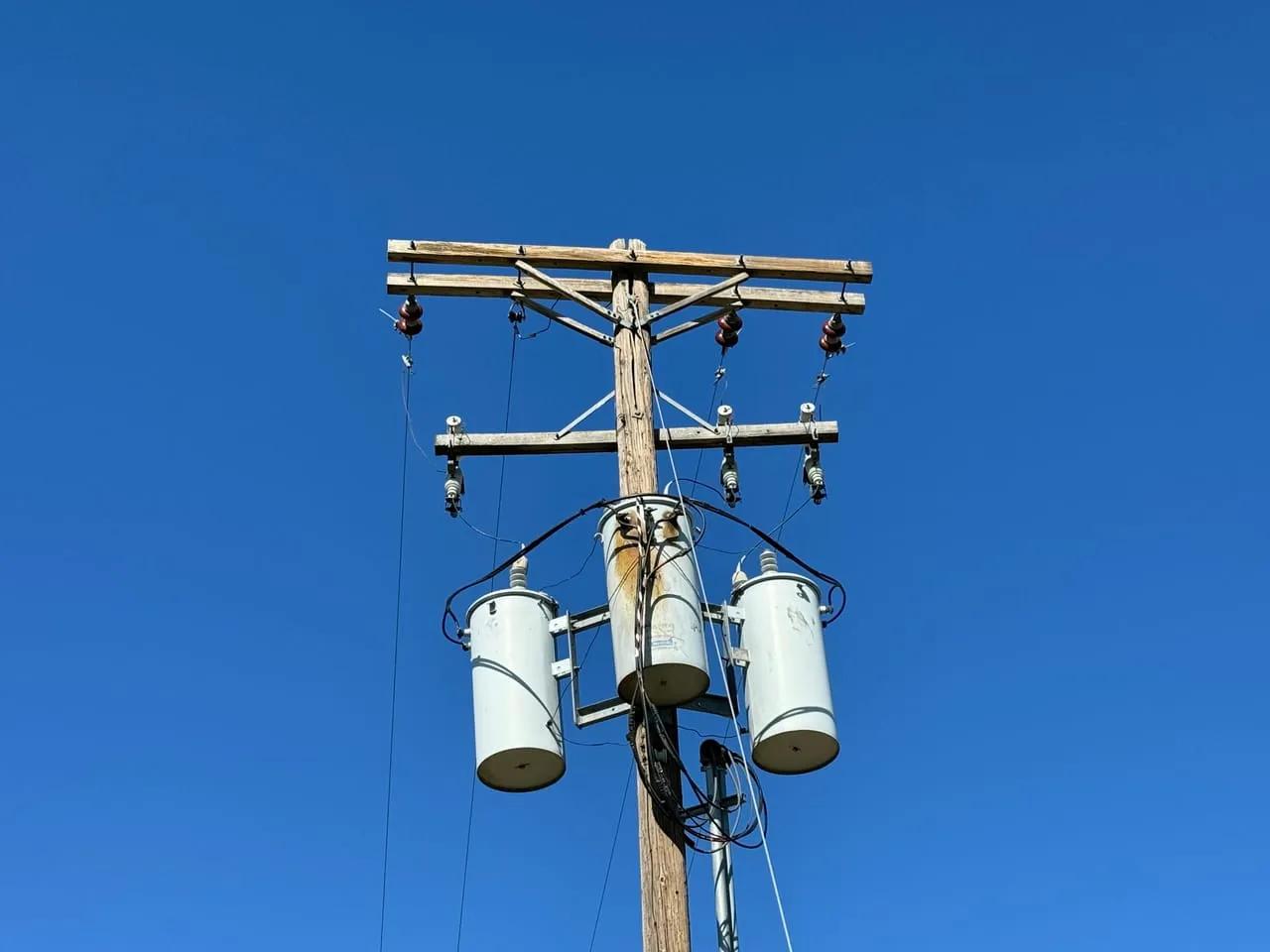 28093430-32