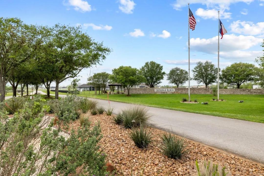 Waterfront Lot in Chenango Ranch