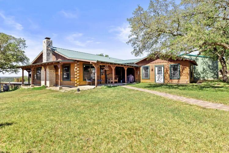 Eureka Ranch - 4/3 Log Cabin