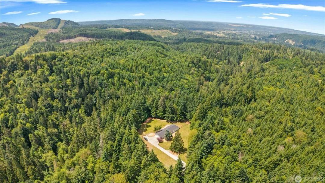 6.9 acres on Voight Creek