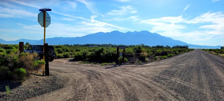 6 acres Corner Lot.  Wide open Views * Borders US Gov't Canal lands. Power
