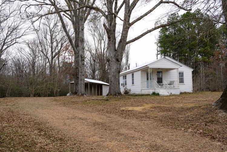 Home on 6.33 Acres in Holmes County, MS 