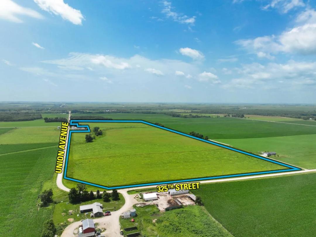Listing #19546 - 98.03 acres in Buchanan County, IA