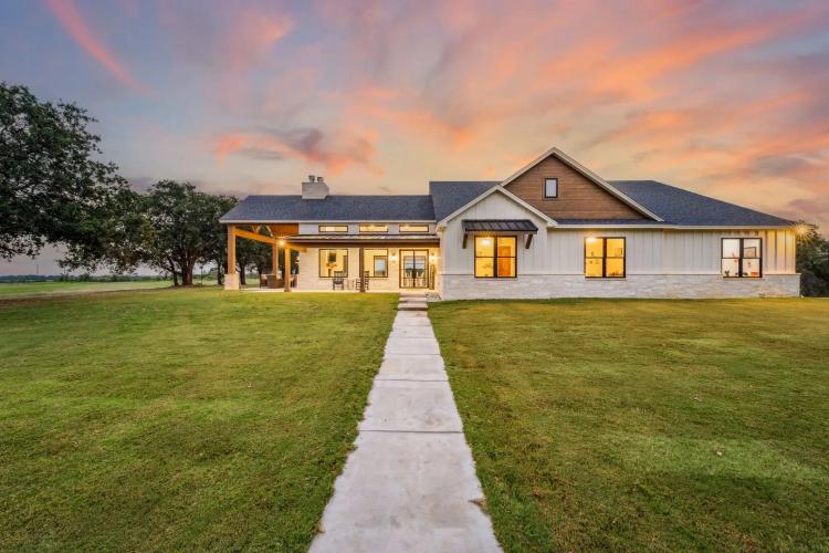40 Ac Ag Exempt Luxury Home 
