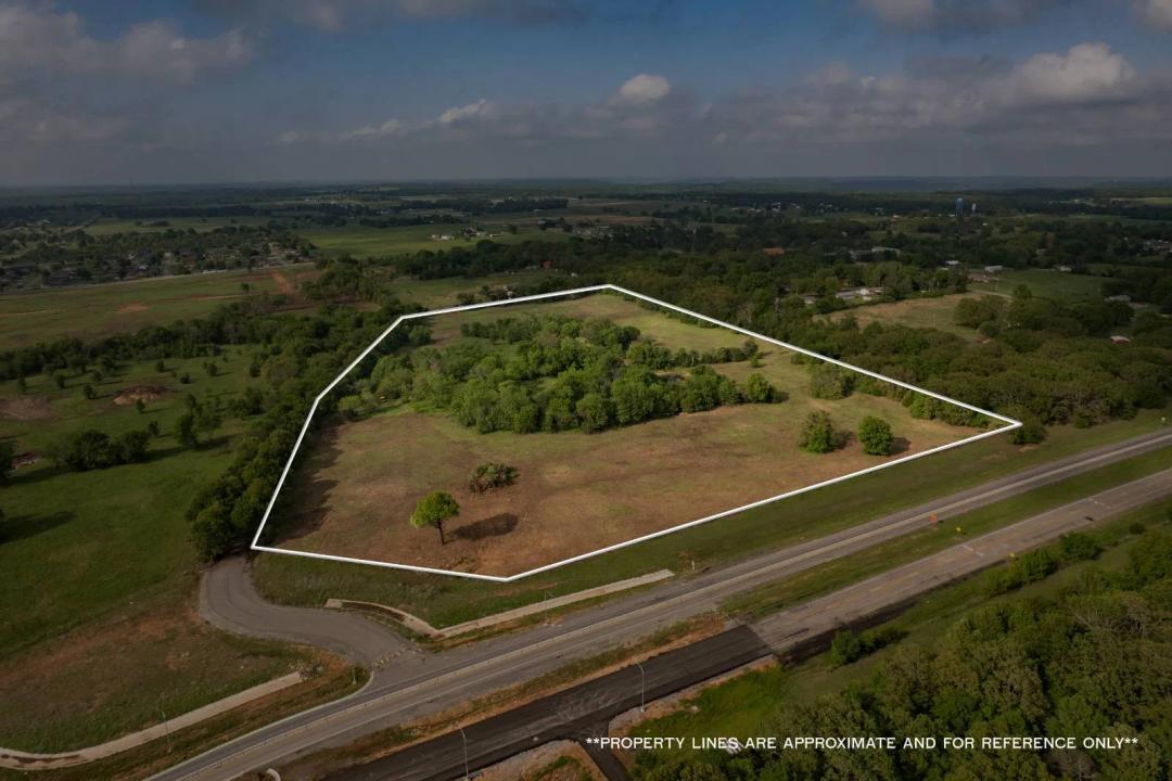 Prime Development Opportunity on Hwy 51 North of Tahlequah, OK