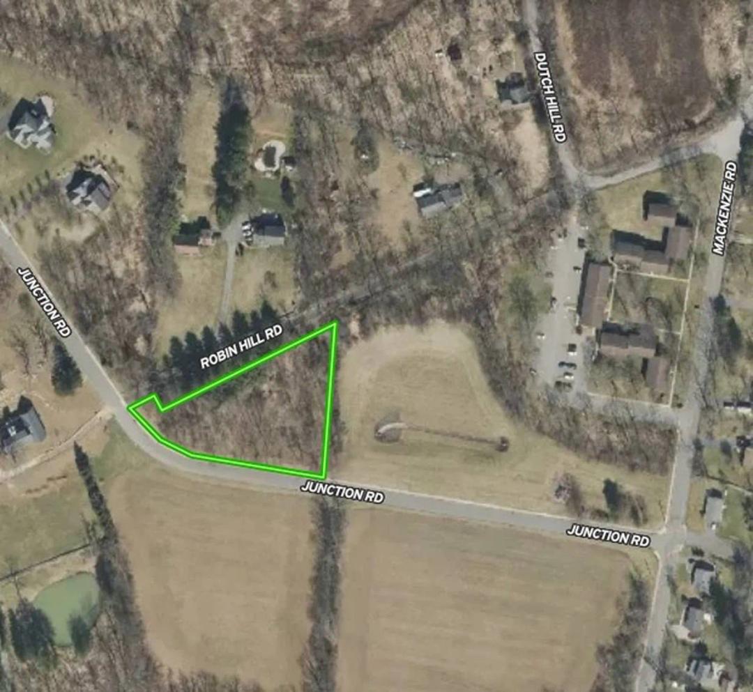 1.67+/- Acre Building Lot in Established Neighborhood