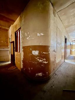 MLH Upstairs Pic 10