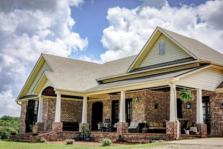 Impeccable Home on 35 Acres in Seminary, MS / Jones County 