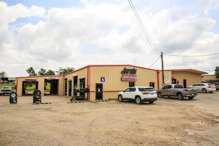 605 S Blue Bell Rd Brenham TX 