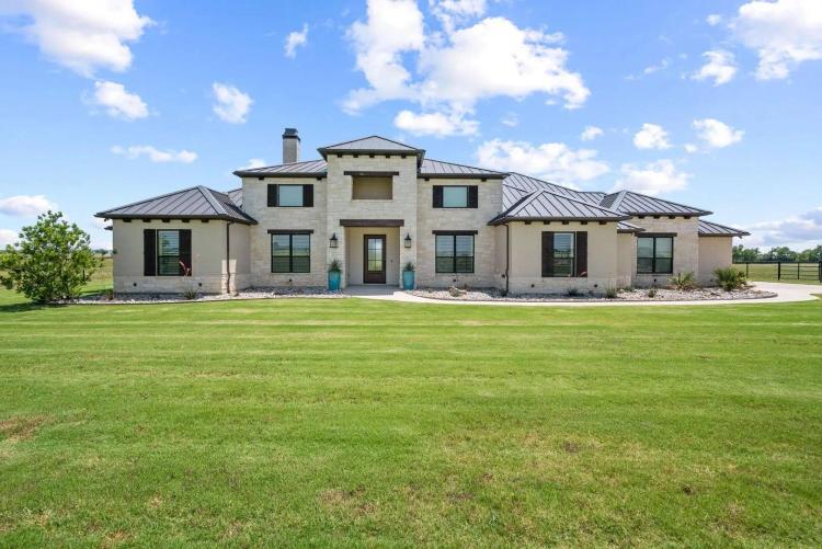 12500 W Rocky Creek Road, Crowley, Texas 76036