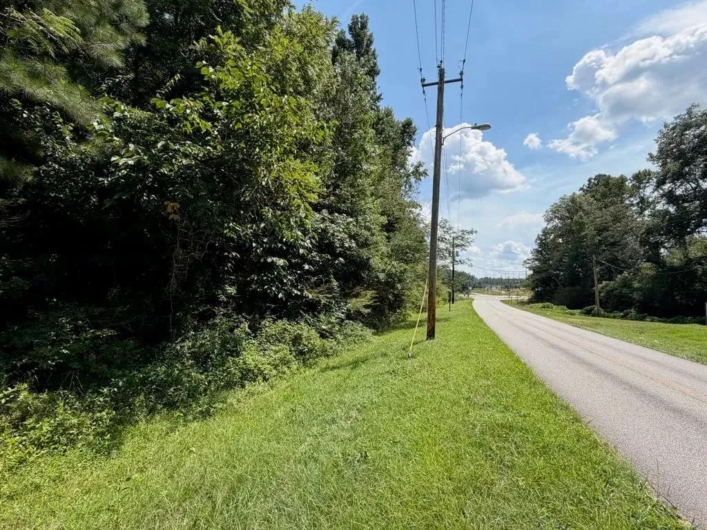12+/-AC HWY 50 Chambers Cty