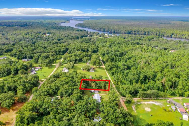 206 Hodge Street Satsuma, FL 32189