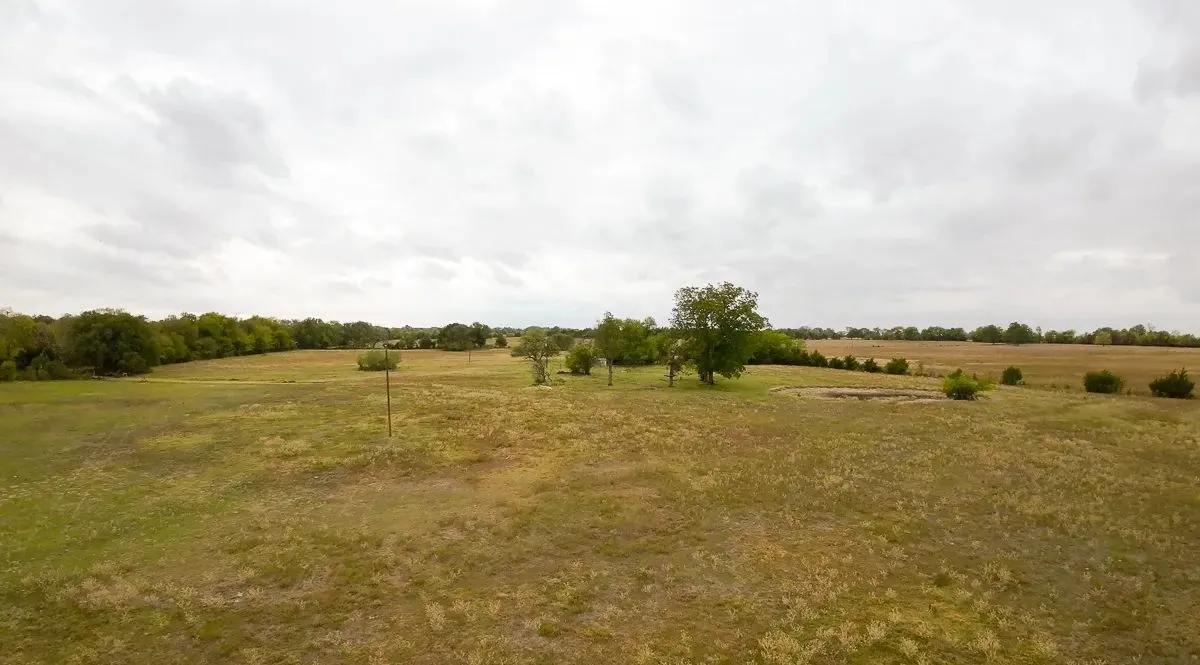 31779807-19