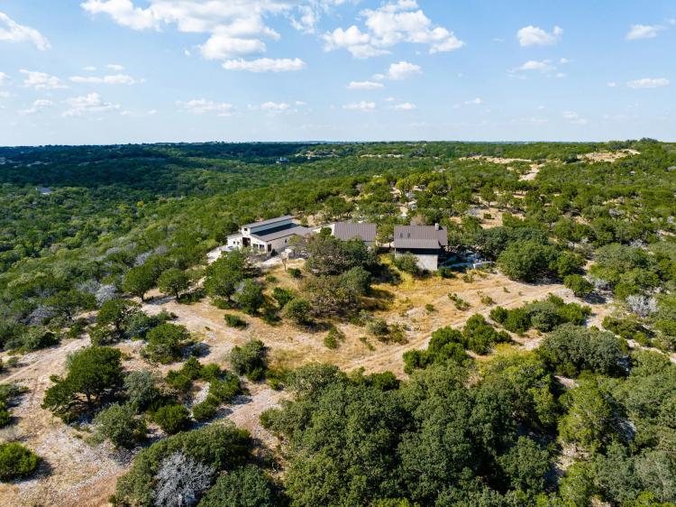 320 Overland Trail Hunt, TX 78024
