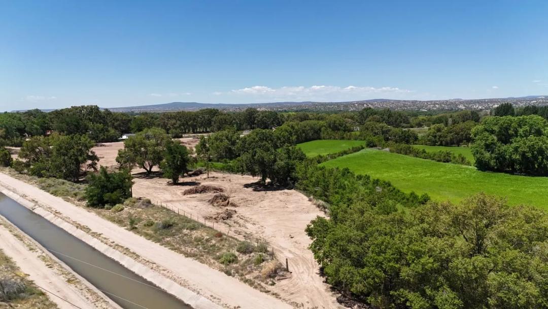 Lewis Lane 1.45 acres Pena Blanca
