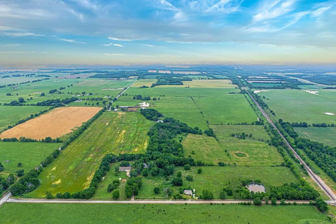 222 E 700 Road Wagoner, OK 74467