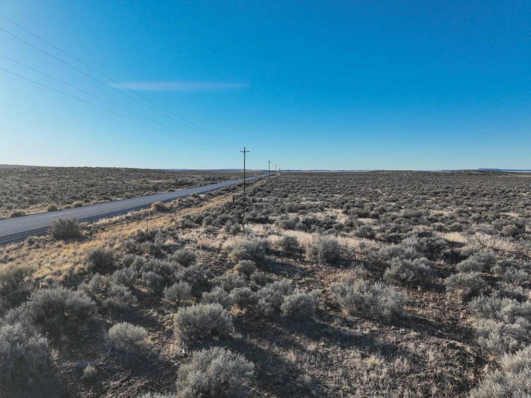Eastern Oregon Black Butte Acreage on Sodhouse Lane