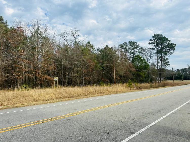 0.69 Acres at 0 E Broad St