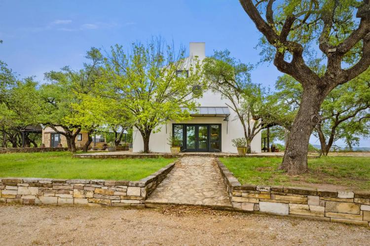 3101 Shovel Mountain, Round Mountain, TX