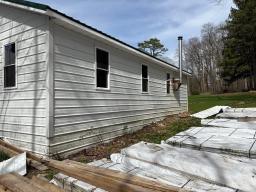 32888948-40