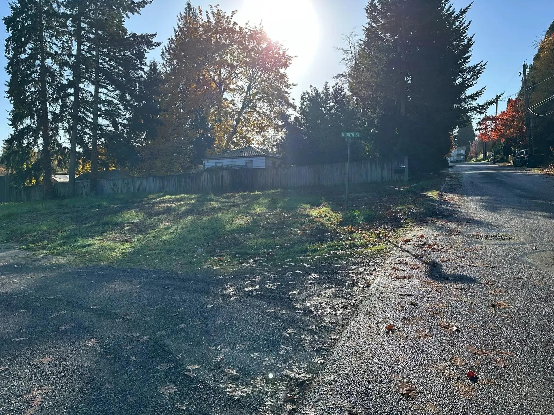 3296221-28